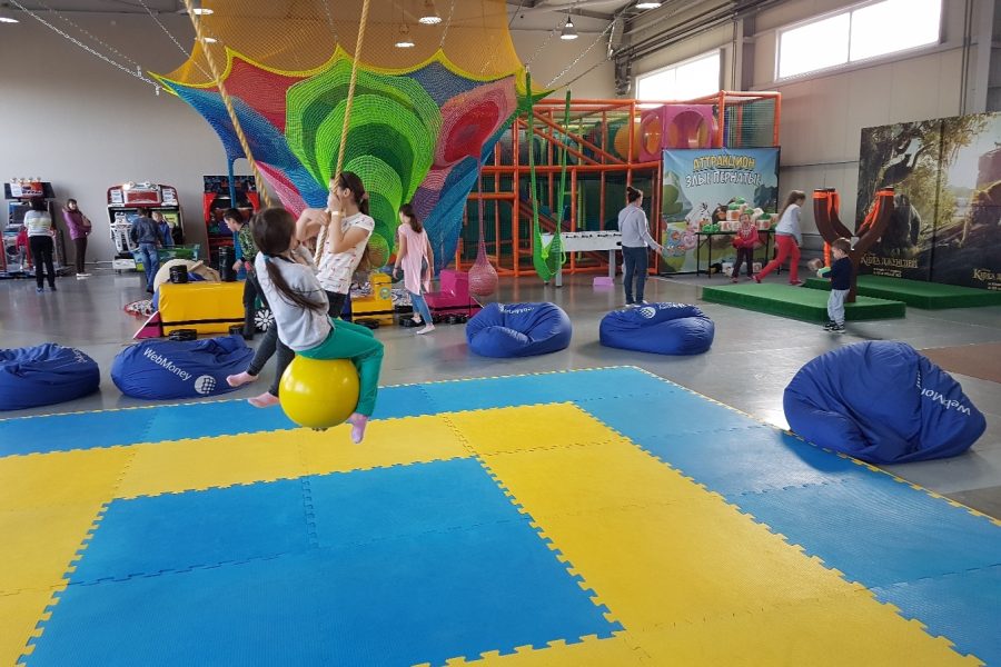 Открытие детского просвет-лагеря «Ель ГрЭКО» в бизнес-парке «Грачи»